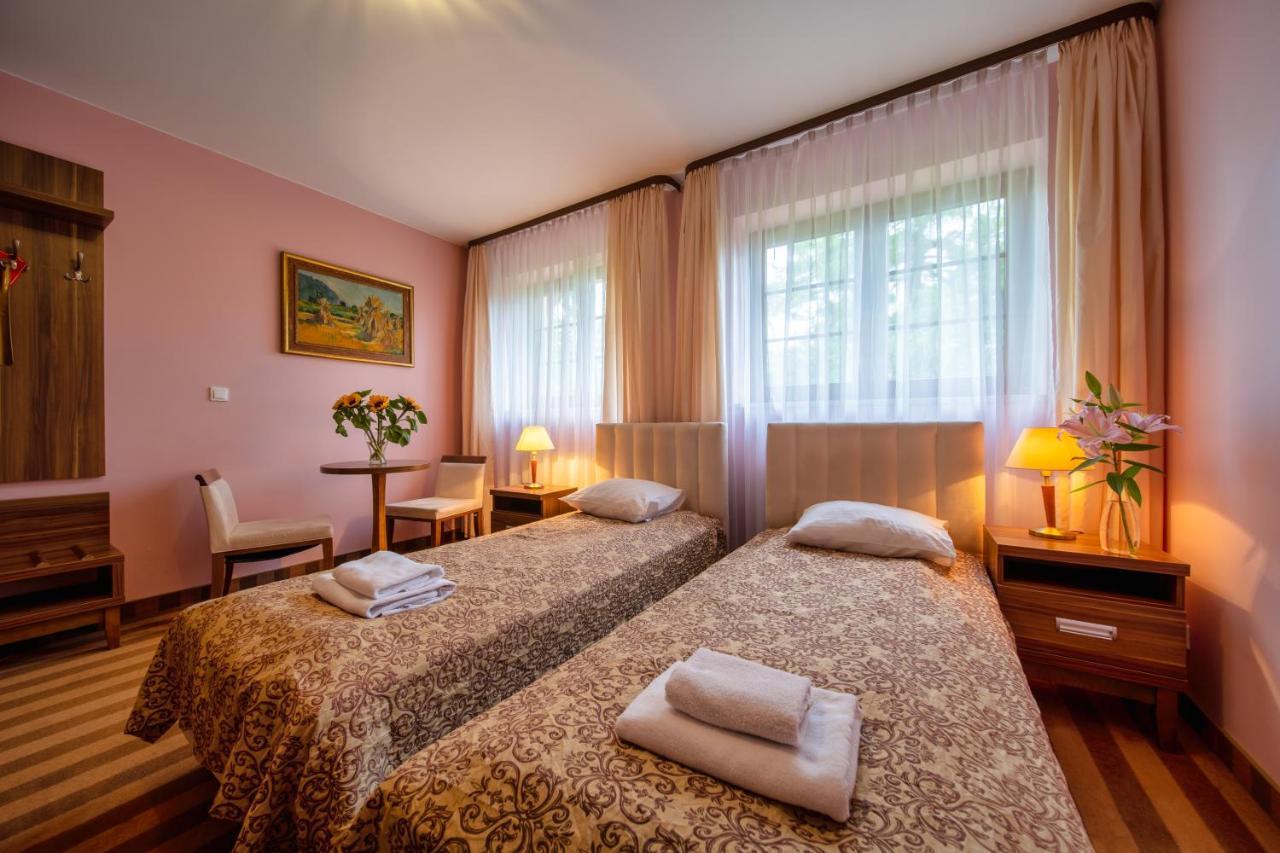 Hotel Modrzewiowka لانكورونا المظهر الخارجي الصورة